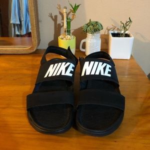 nike sandals